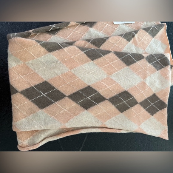 100% Cashmere Argyle Knit Scarf – Pink & Brown – NWT – Dukes of Scotland - Picture 5 of 8